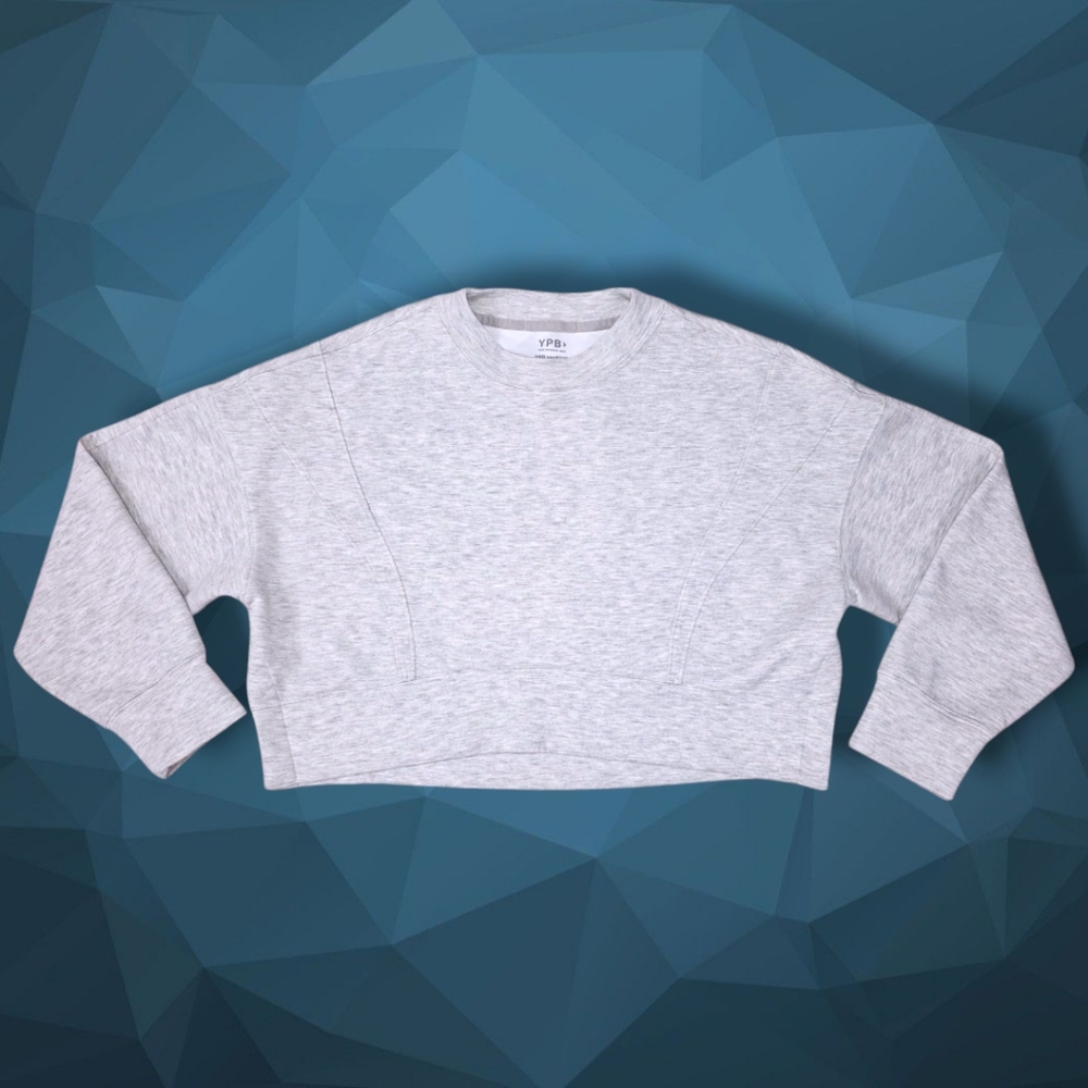 Abercrombie & Fitch Light Gray Cropped Crewneck Sweatshirt